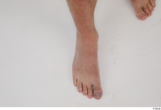 Arvid foot nude 0003.jpg